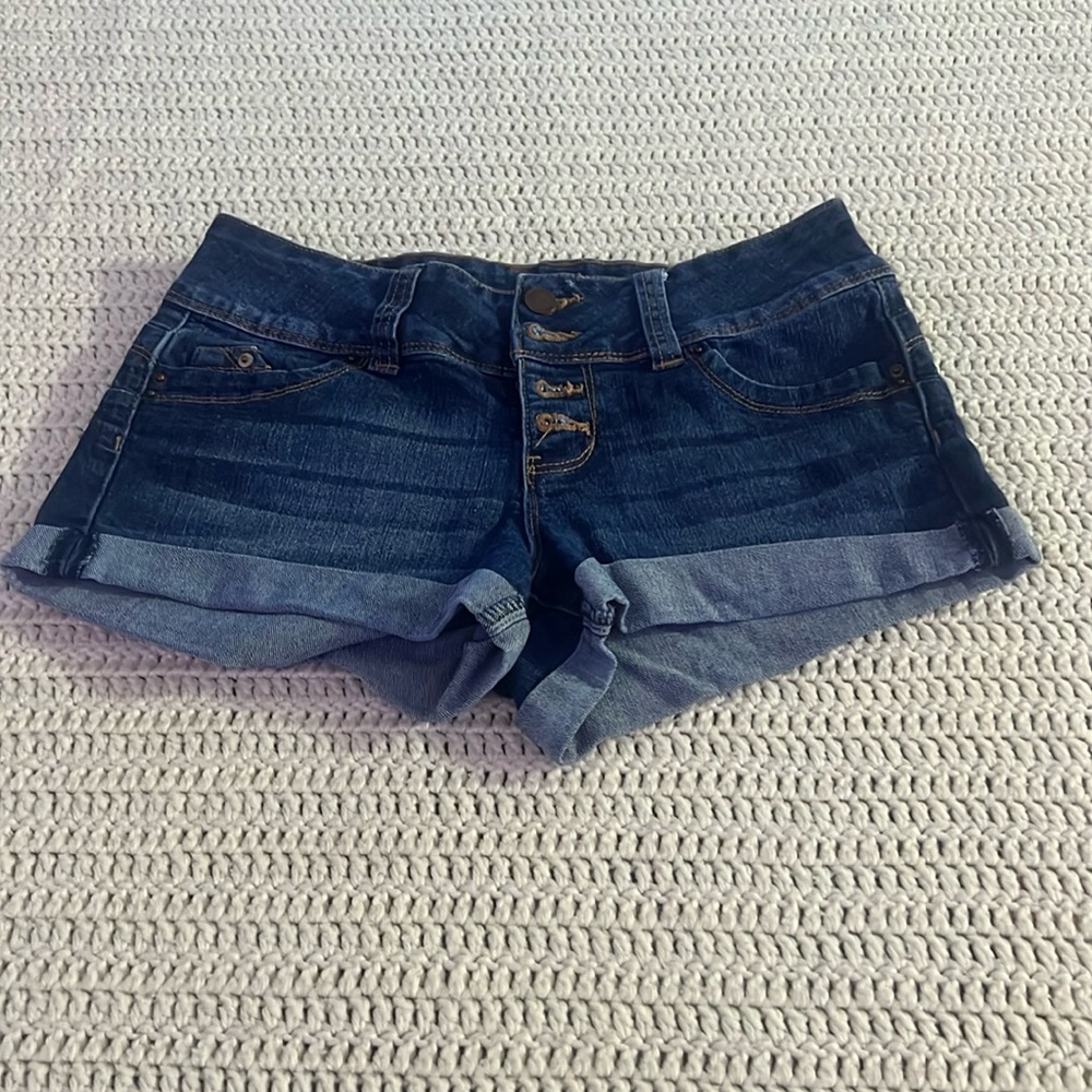 YMI wannabetterbutt dark denim short shorts
